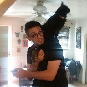 Meet your Posher, Dustin